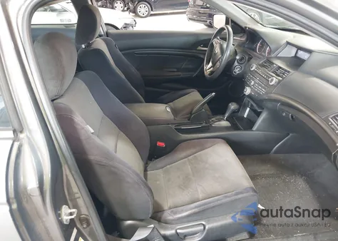 2009 Honda Accord 2.4 Lx-S from USA, damaged, VIN 1HGCS12309A007611